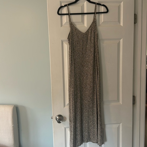 Jenni Kayne Leopard Slip Dress - Picture 3 of 4